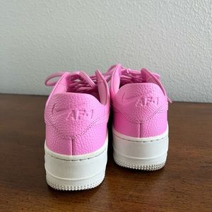 Nike Air Force 1 Sage Low Platform